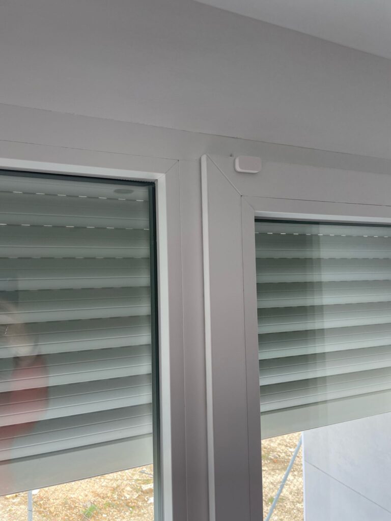 Automated smart blinds